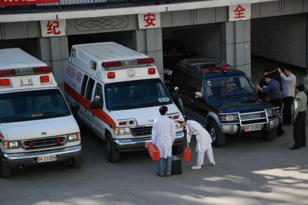 阿拉尔市救护车转院